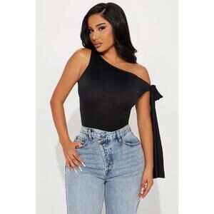 Kamari Off Shoulder Top - Black